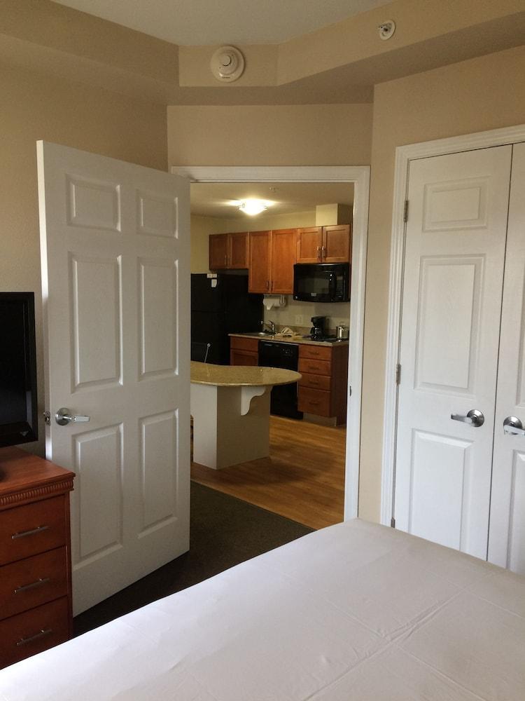 Candlewood Suites Jacksonville By Ihg Extérieur photo